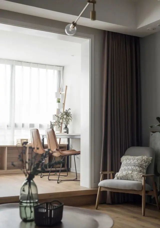 90㎡两居小户型，榻榻米阳台功能全，全屋收纳力太强了 - 家居知识