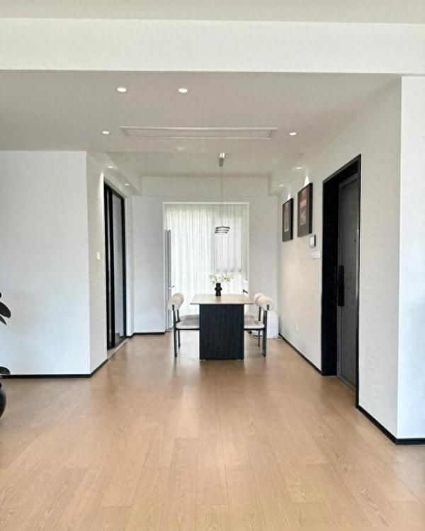 江西一夫妻晒出140㎡的新家，装修那叫一个简约大气，真高级 - 家居知识