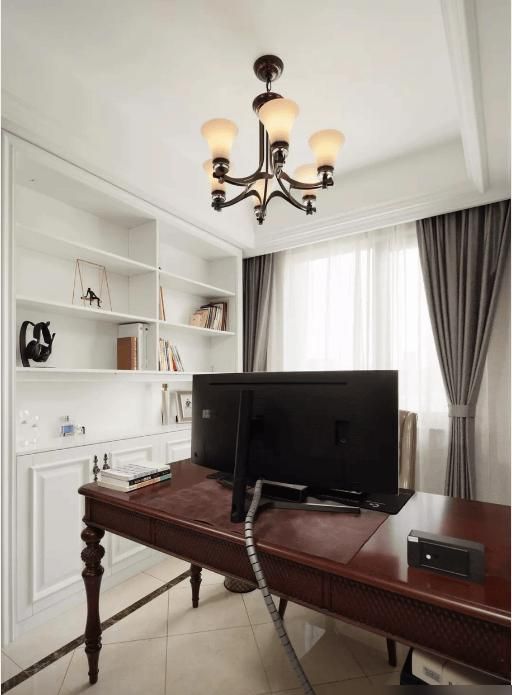 武汉夫妇婚房执意买复式，130㎡装成美式轻奢，邻居说满眼羡慕 - 家居知识