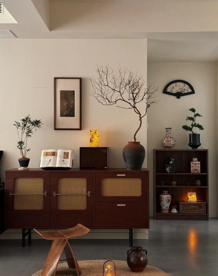 2025年为什么中古风又爆火？网友：不过时、不浮夸，越住越耐看！ - 家居知识