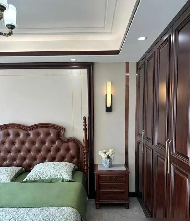 青岛一对退休夫妇的新家，那叫一个高级，日久弥新的新中式风格 - 家居知识