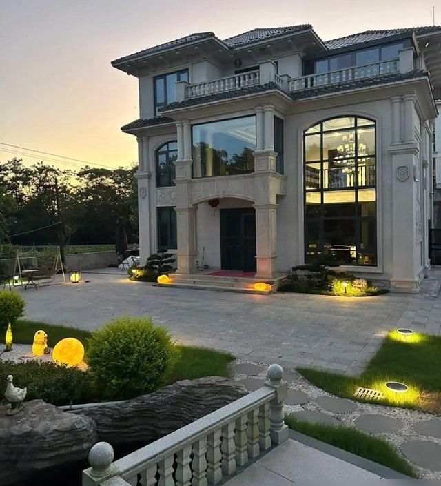 浙江一女子住农村自建房，新中式风格装修，800㎡的院子，惬意！ - 家居知识