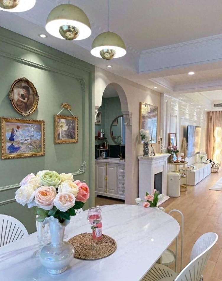 穷装奶油风，低成本打造法式梦幻小屋