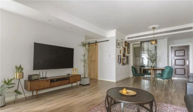 北欧风 + 复古元素混搭案例：清新撞怀旧，打造自由舒适的艺术之家 - 家居知识