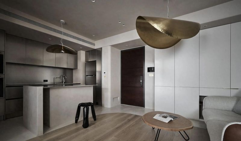 不锈钢为何能同时驾驭侘寂风与废土风？