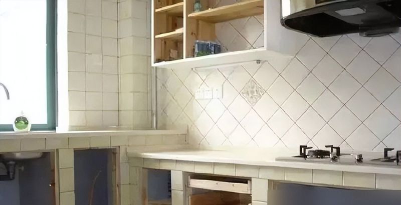 老婆做月子都不敢砍骨头，定制橱柜不如3000元砖砌橱柜！ - 家居知识