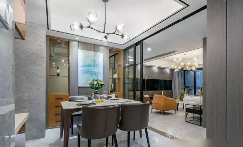 135㎡轻奢现代风新家，简约高级让亲戚羡慕不已！