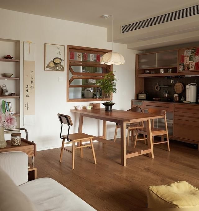 这是我见过最佛系的装修：115㎡，全屋原木风，再过10年也不过时 - 家居知识