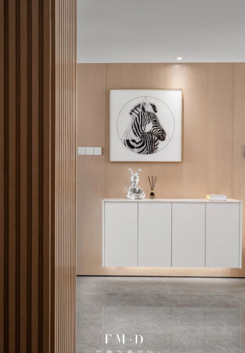 越来越多人选择定制柜设计，7个功能区高效利用，功能性属第一 - 家居知识