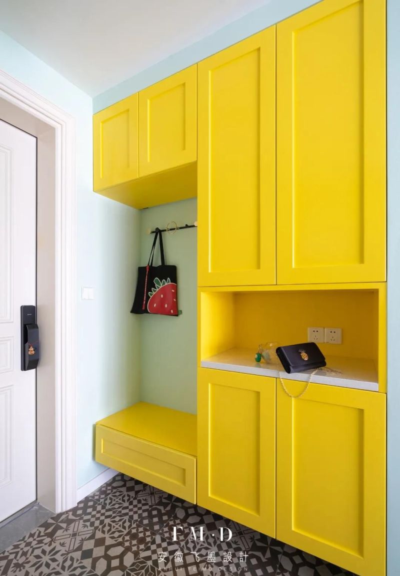 越来越多人选择定制柜设计，7个功能区高效利用，功能性属第一 - 家居知识