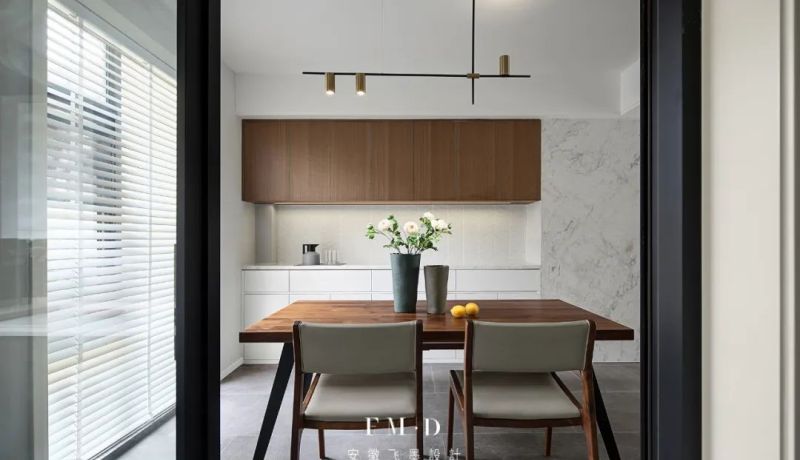 越来越多人选择定制柜设计，7个功能区高效利用，功能性属第一 - 家居知识