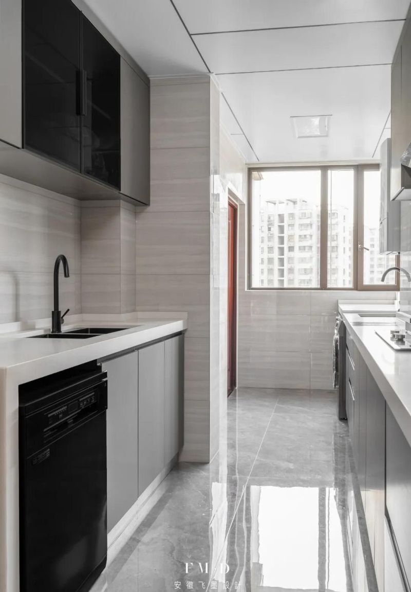 越来越多人选择定制柜设计，7个功能区高效利用，功能性属第一 - 家居知识