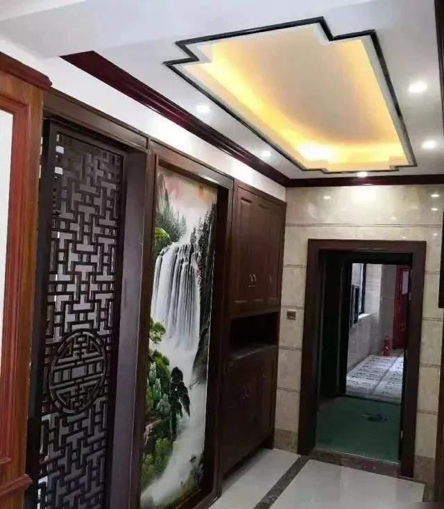 新房装修完工，新中式风格，入户装上山水画，实木线条修饰，晒晒 - 家居知识