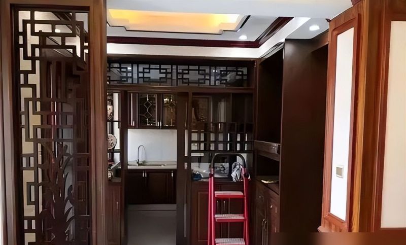 新房装修完工，新中式风格，入户装上山水画，实木线条修饰，晒晒 - 家居知识