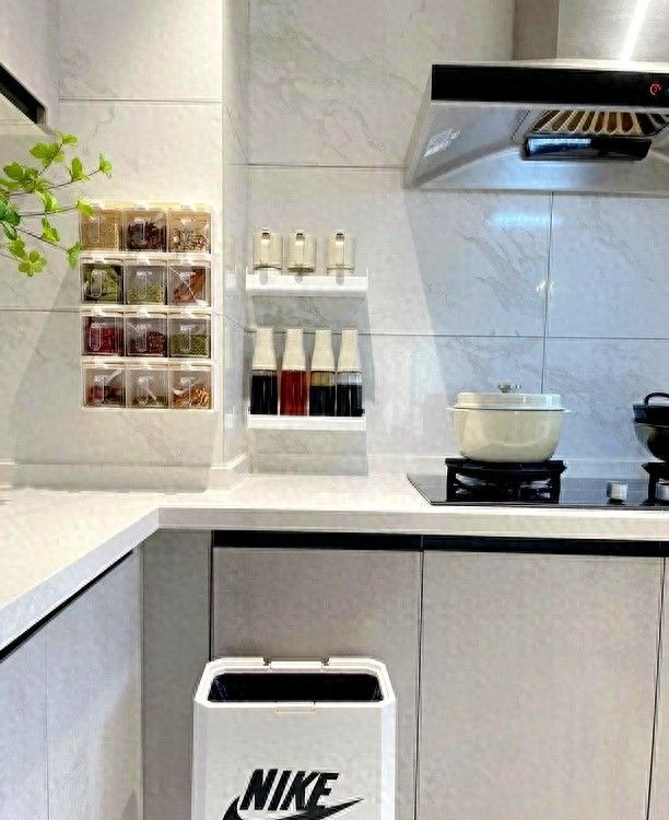 江西教师家楼道鞋柜设计走红，引无数网友效仿