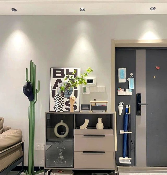 江西一教师的家火了，仅“楼道一整排鞋柜”就无数人效仿，真高级 - 家居知识