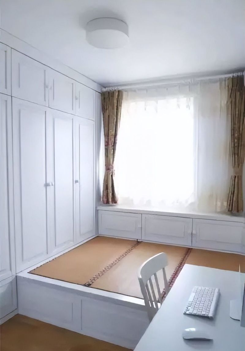 10 款连柜榻榻米：收纳休闲、办公全兼顾，小户型也能高效利用空间 - 家居知识