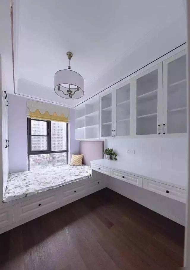 再小的卧室也不要乱装，看看这6种榻榻米，收纳强功能多，太实用 - 家居知识