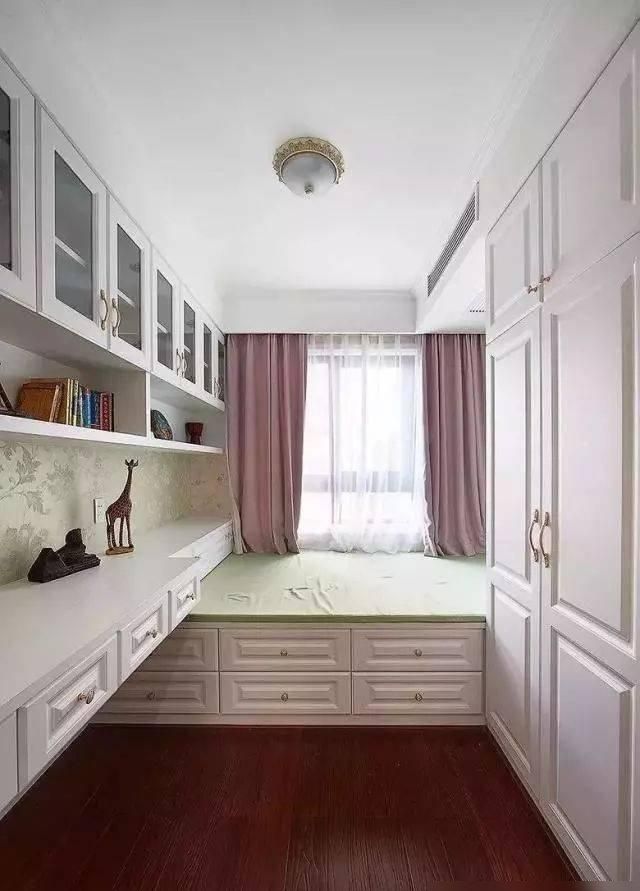 再小的卧室也不要乱装，看看这6种榻榻米，收纳强功能多，太实用 - 家居知识