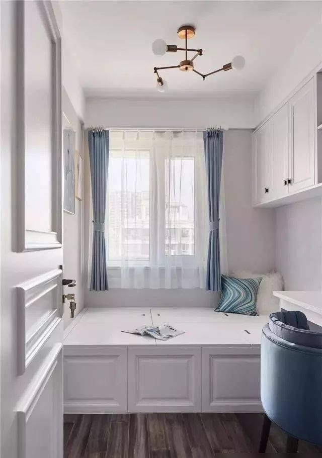 再小的卧室也不要乱装，看看这6种榻榻米，收纳强功能多，太实用 - 家居知识