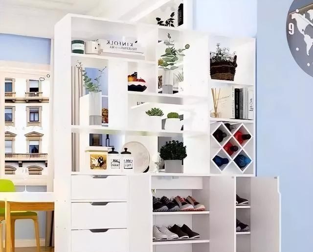 越来越多人入户玄关，装柜子隔断《镂空隔断，太漂亮实用了！ - 家居知识