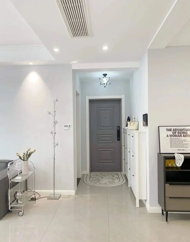 110㎡现代简约风案例：客厅电视墙人见人夸，每处细节都显大方 - 家居知识