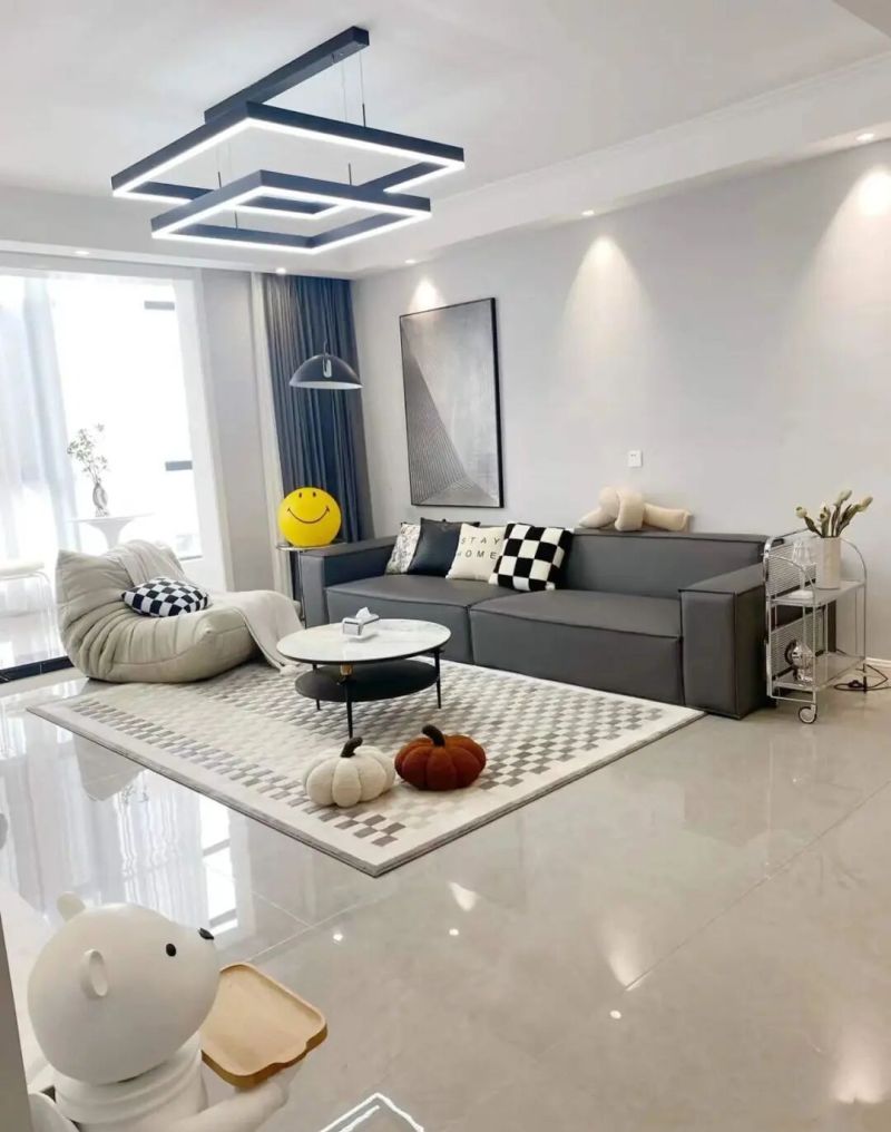 110㎡现代简约风案例：客厅电视墙人见人夸，每处细节都显大方 - 家居知识