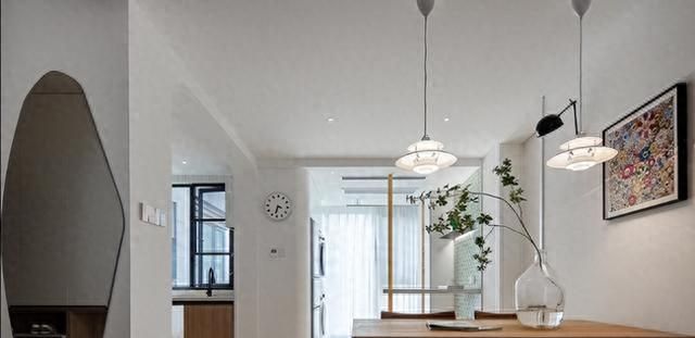 92㎡简约风装修，干净简练住得真舒适