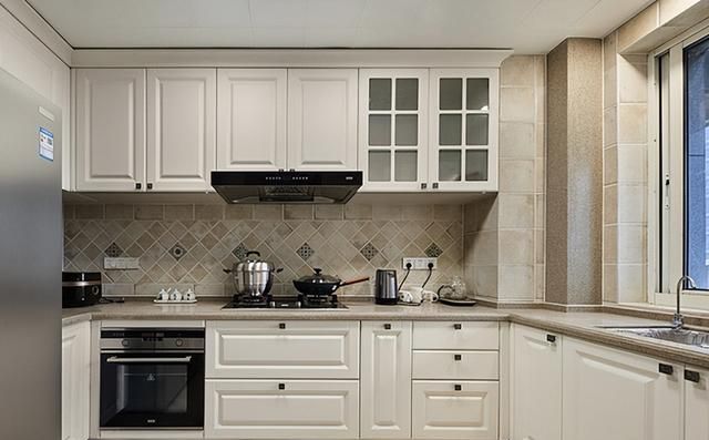 倘若买了大户型，我要学她家装成美式风格，住上三代人都不过时 - 家居知识