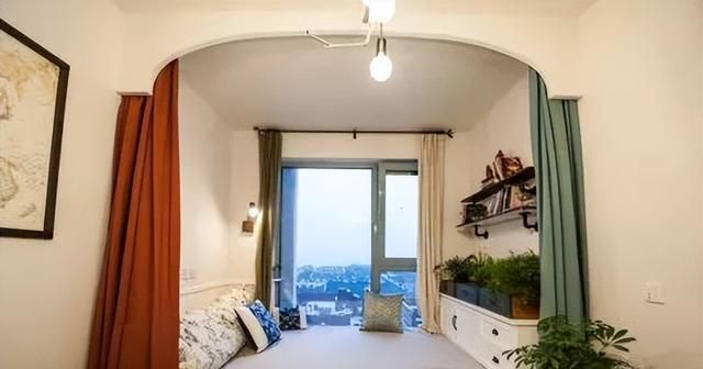 10 款连柜榻榻米：收纳休闲、办公全兼顾，小户型也能高效利用空间 - 家居知识