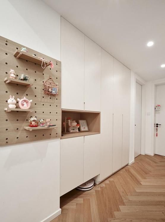 她晒出简约风美家，入住1年依旧干净整洁，窗明几净，看着好治愈 - 家居知识