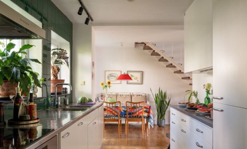 建筑师曾经的家，装饰明亮活泼，奏响欢快宁静的现代简约田园诗歌 - 家居知识