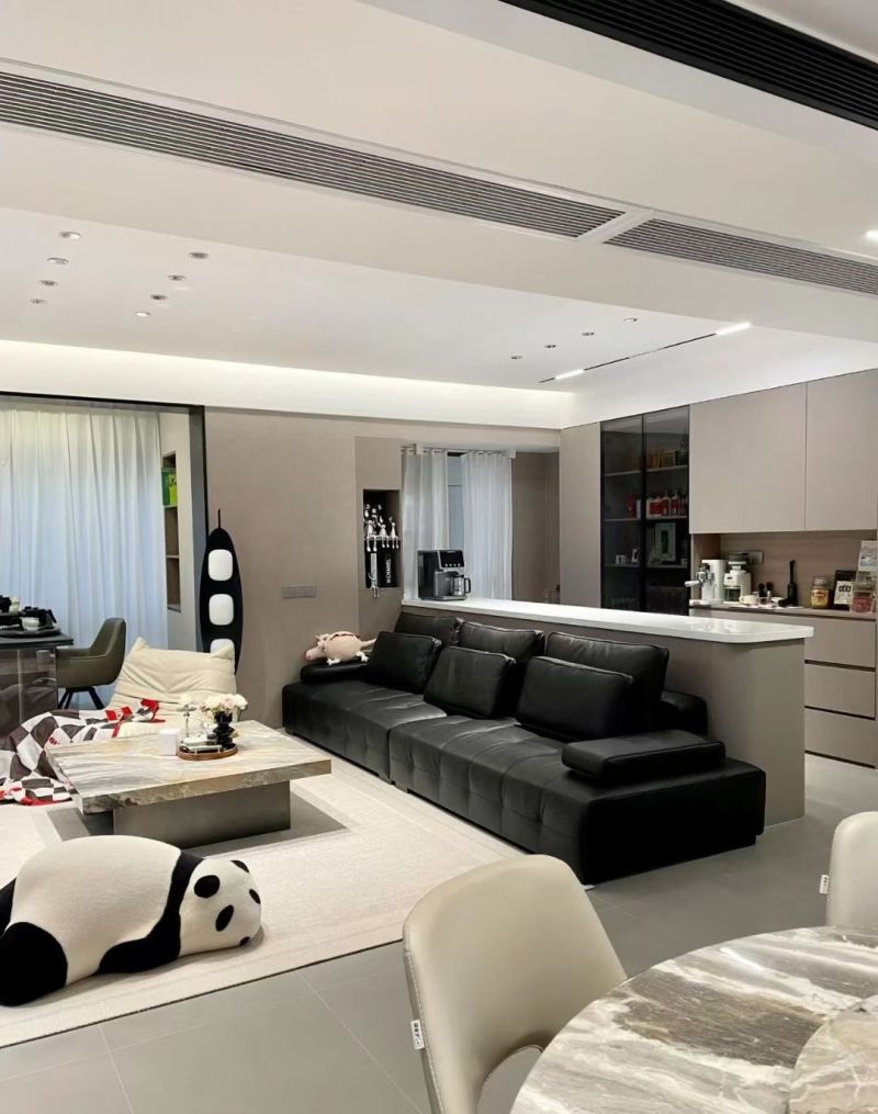 现代奶油风客厅设计解析：空间规划与软装搭配的平衡术 - 家居知识