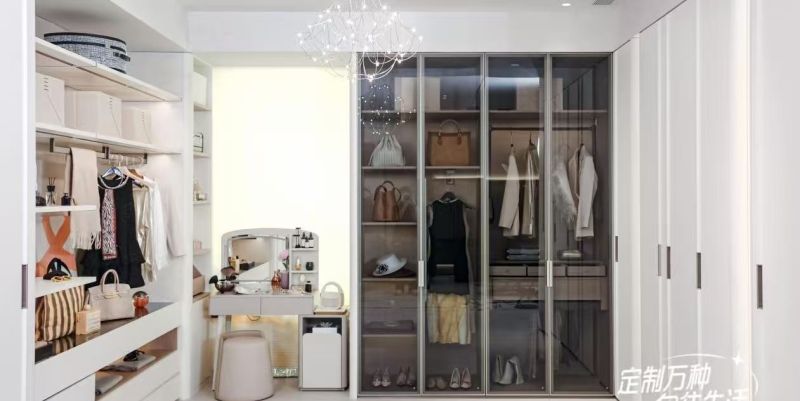 “衣服基础，衣帽间就不基础”：衣柜如何提高生活幸福感？ - 家居知识