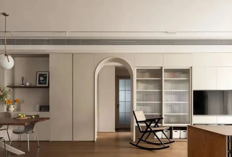 装修案例 | 168㎡现代混搭：色彩简单纯粹，空间衔接规整，打破束缚！ - 家居知识