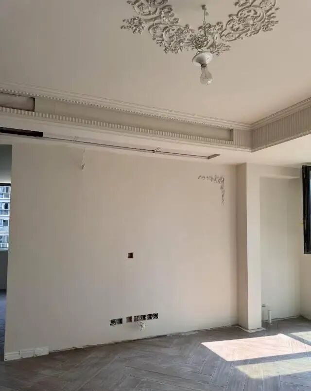 阳台水管巧藏术，她家柜子秒增3㎡储物空间！