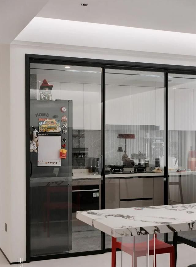 尚佰高定丨听劝！170㎡现代极简风黑白永不过时，绝对值得收藏 - 家居知识