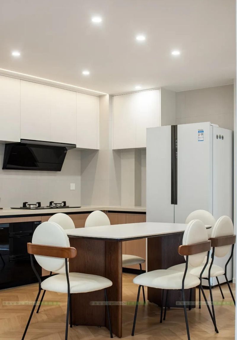 世纪中央城现代风宅改｜三口之家的温暖焕新，小宅也能住出从容感 - 家居知识