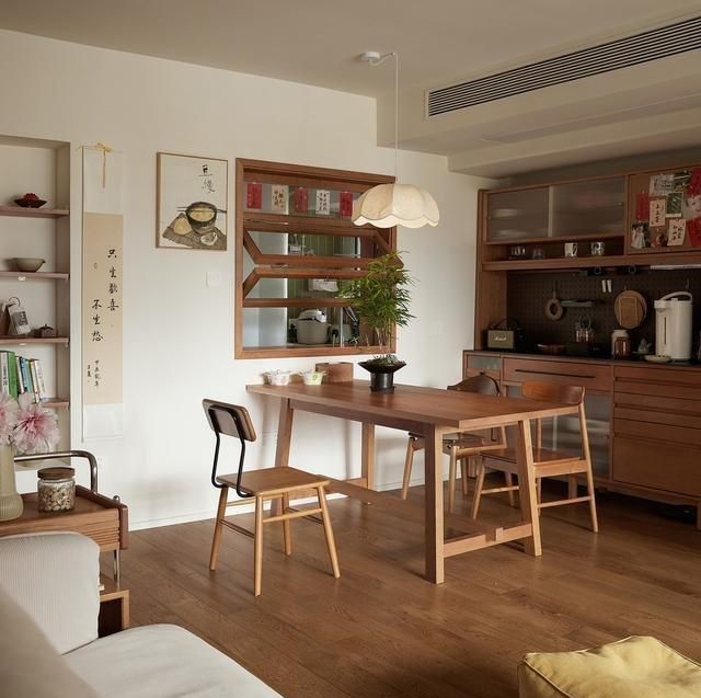 这是我见过最佛系的装修：115㎡全屋原木风再过10年也不过时 - 家居知识