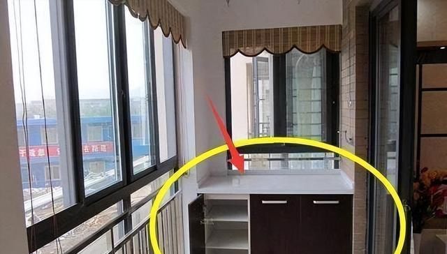 家里阳台的柜子别再傻傻装到顶，聪明人这样做，耐用又美观！ - 家居知识