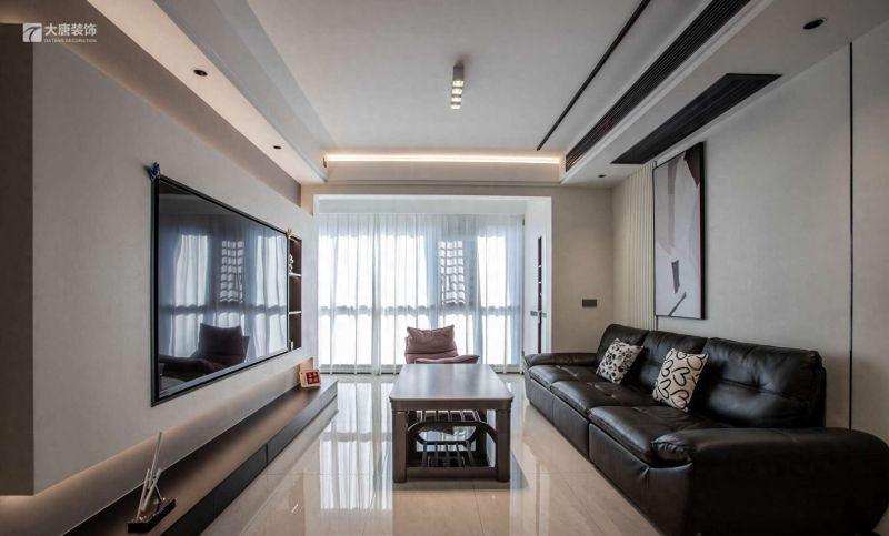 株洲装修设计：美的铂悦府130㎡现代风格，黑白空间充实而丰富 - 家居知识