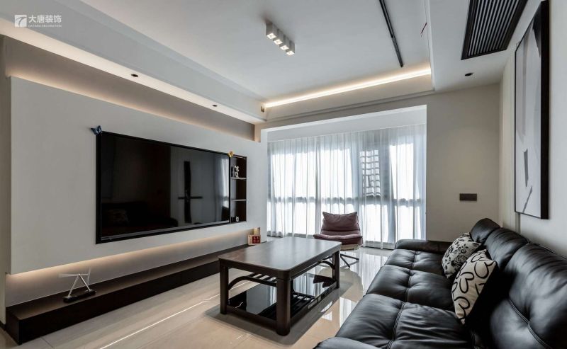 株洲装修设计：美的铂悦府130㎡现代风格，黑白空间充实而丰富 - 家居知识