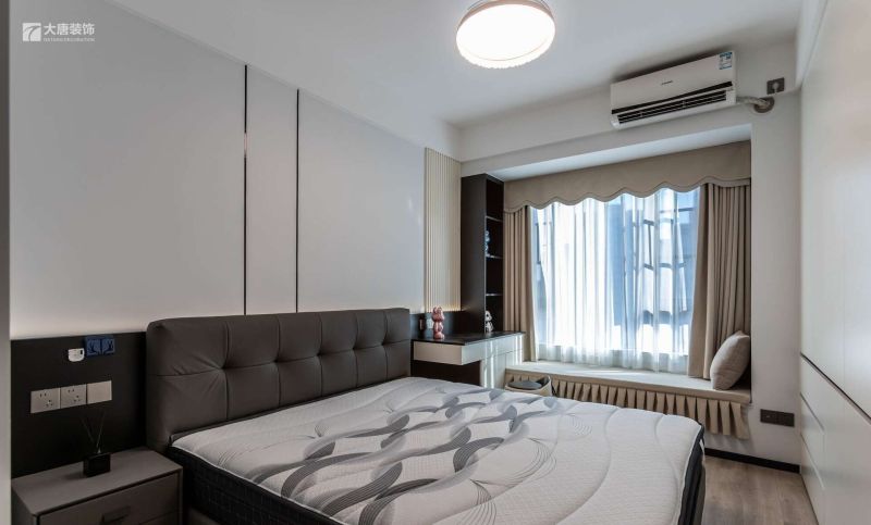 株洲装修设计：美的铂悦府130㎡现代风格，黑白空间充实而丰富 - 家居知识