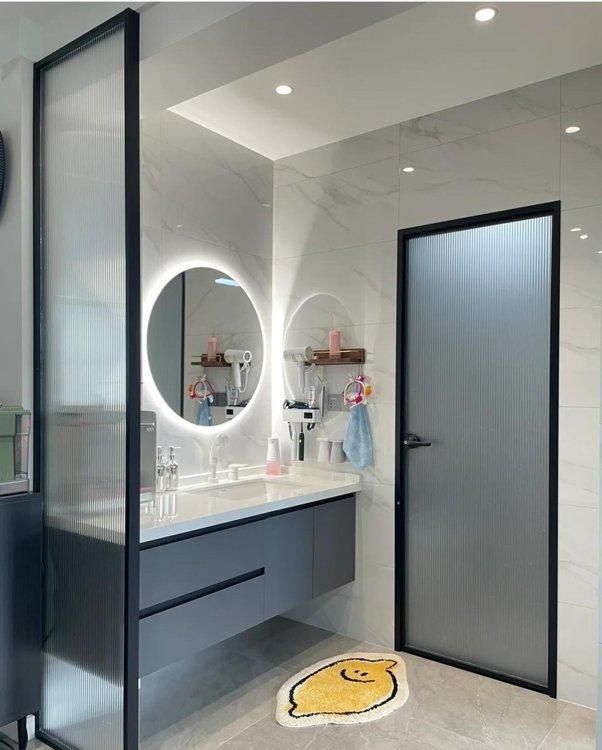 北京一户人家火了，坚持极简装修，全屋大白墙+无主灯，太实用了 - 家居知识