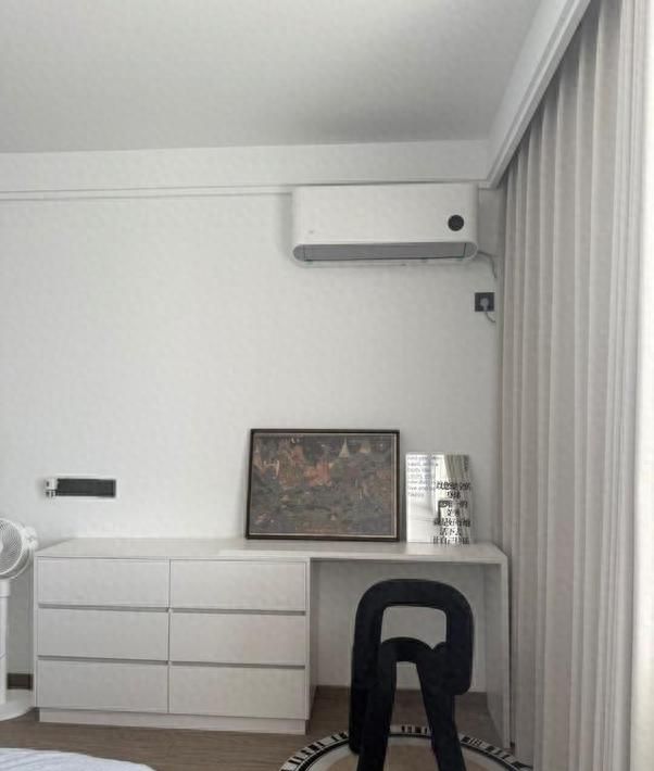 128㎡极简风小家装出180㎡效果，江苏姑娘的神级改造太惊艳！