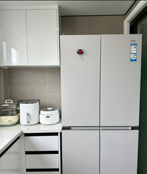 江苏一姑娘，把128㎡小家装出180㎡既视感？极简风太惊艳了！晒晒 - 家居知识