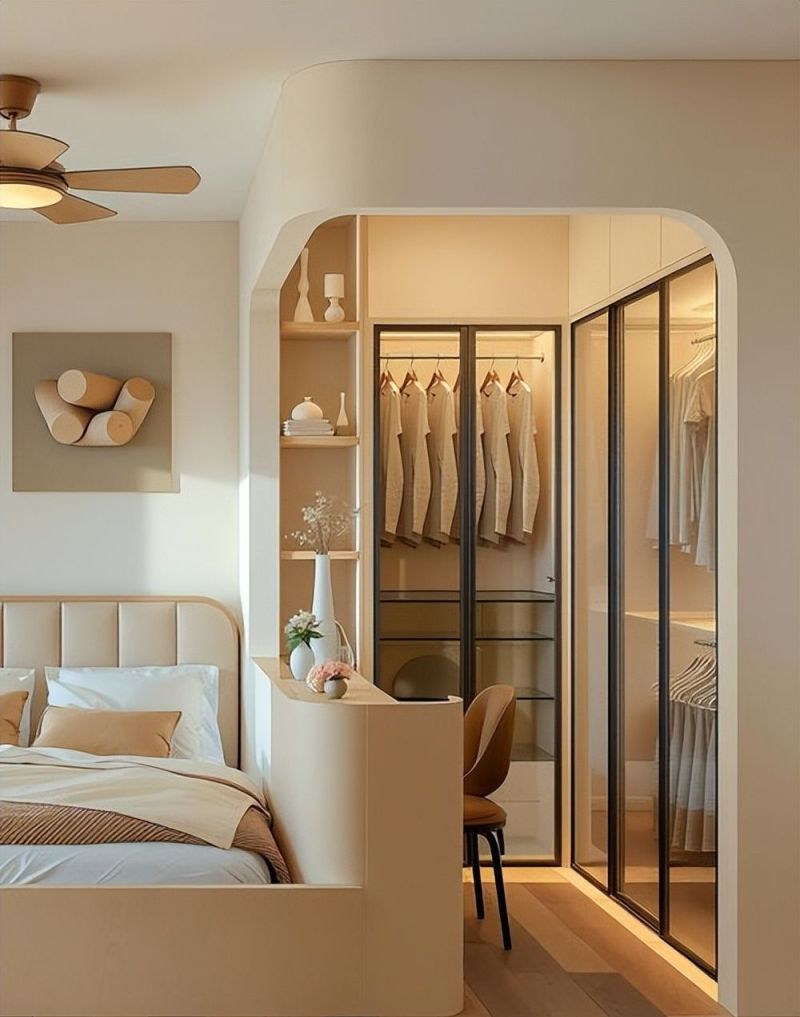 床头衣帽间终于实现了，老婆喜欢第二款，我更喜欢第三款 - 家居知识