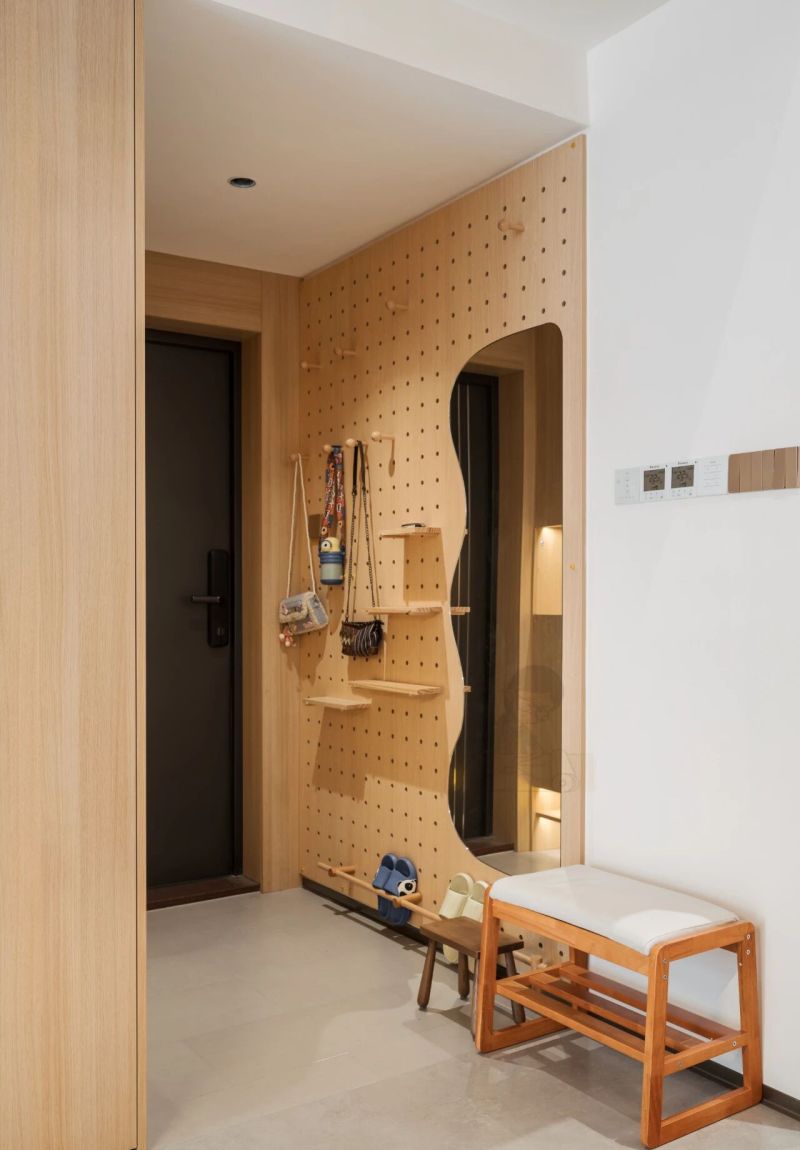 入住后我发现：定制柜越多，空间感越乱 - 家居知识