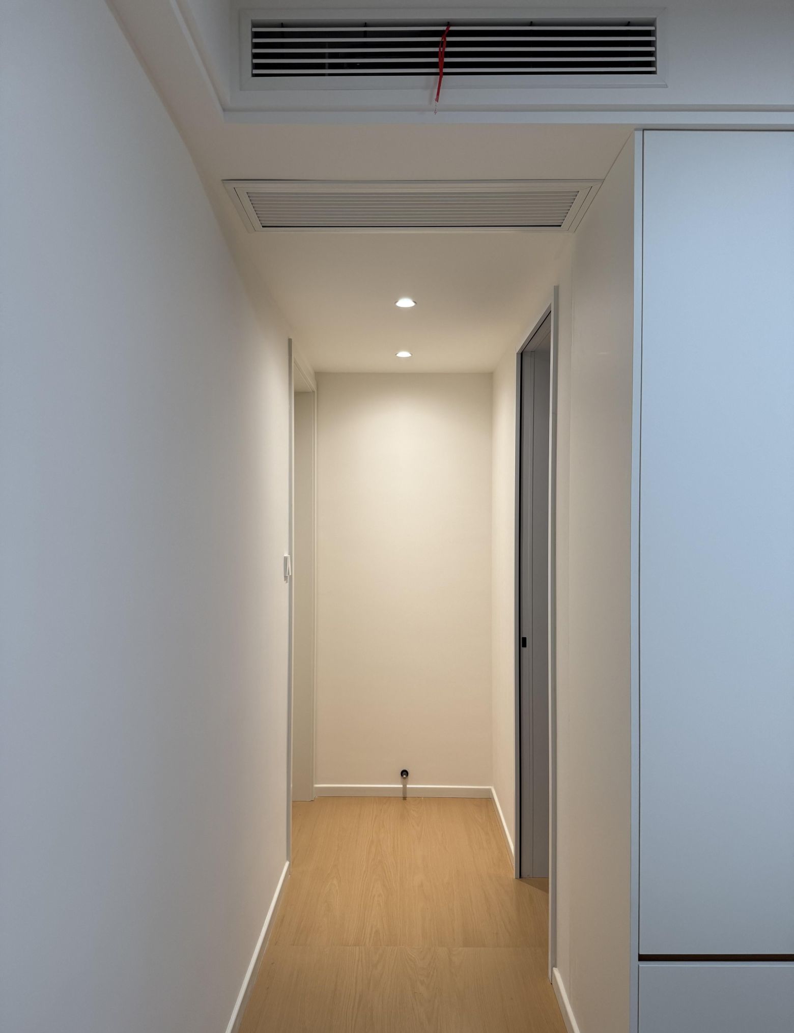 预算有限？116㎡硬装原木奶油风， - 家居知识