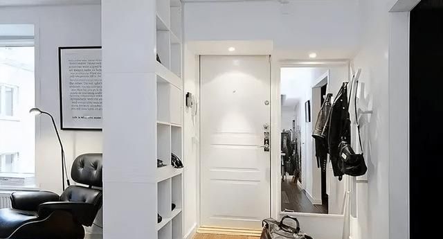 开门见厅的尴尬户型，没有玄关鞋柜放哪里？终于有答案了！ - 家居知识